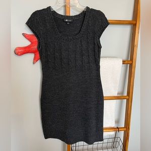 Cap sleeve sweater dress